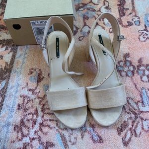 Zara strappy nude heel 37